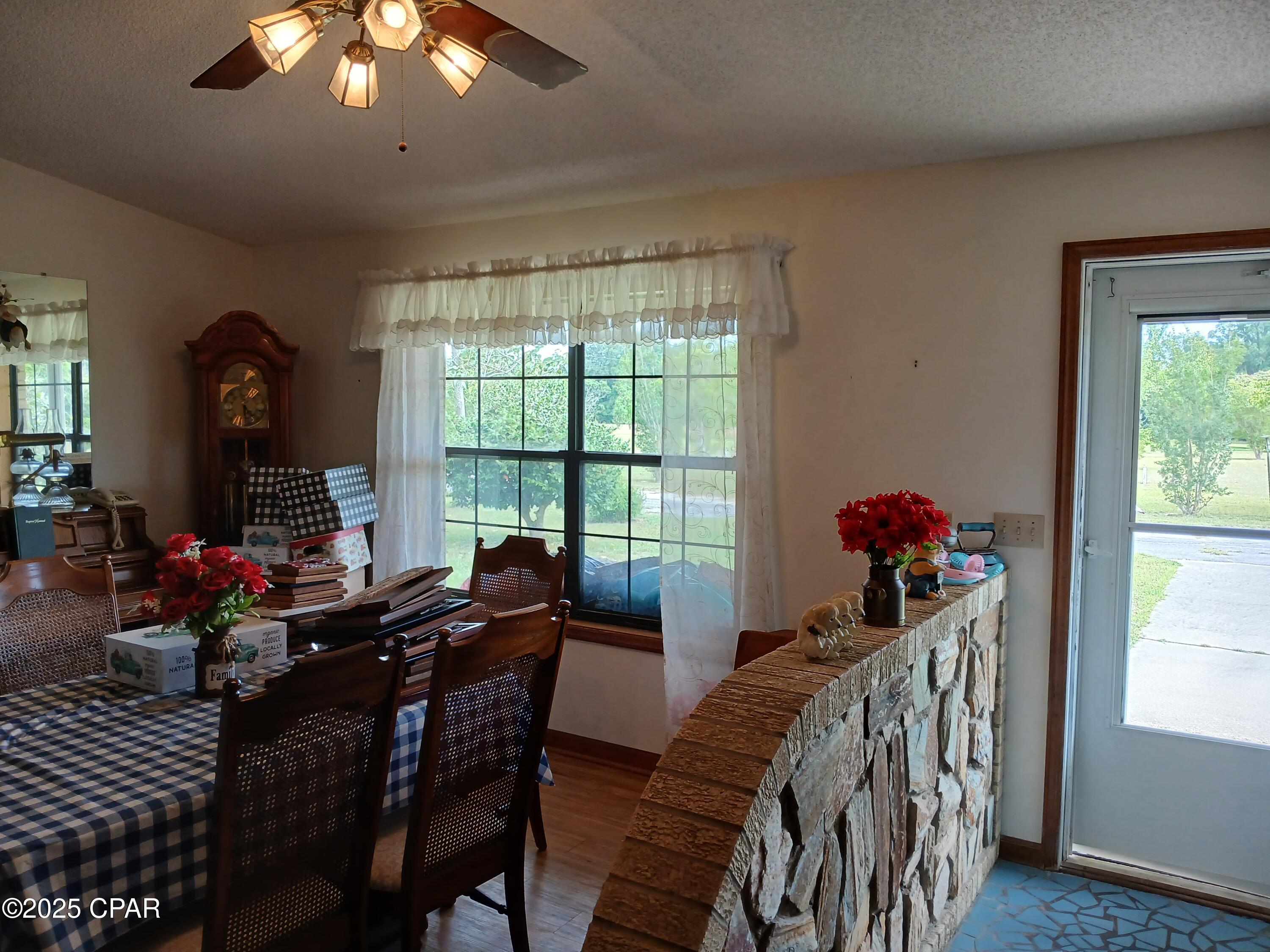 Image 7 For 6694 Wolf Pond Road