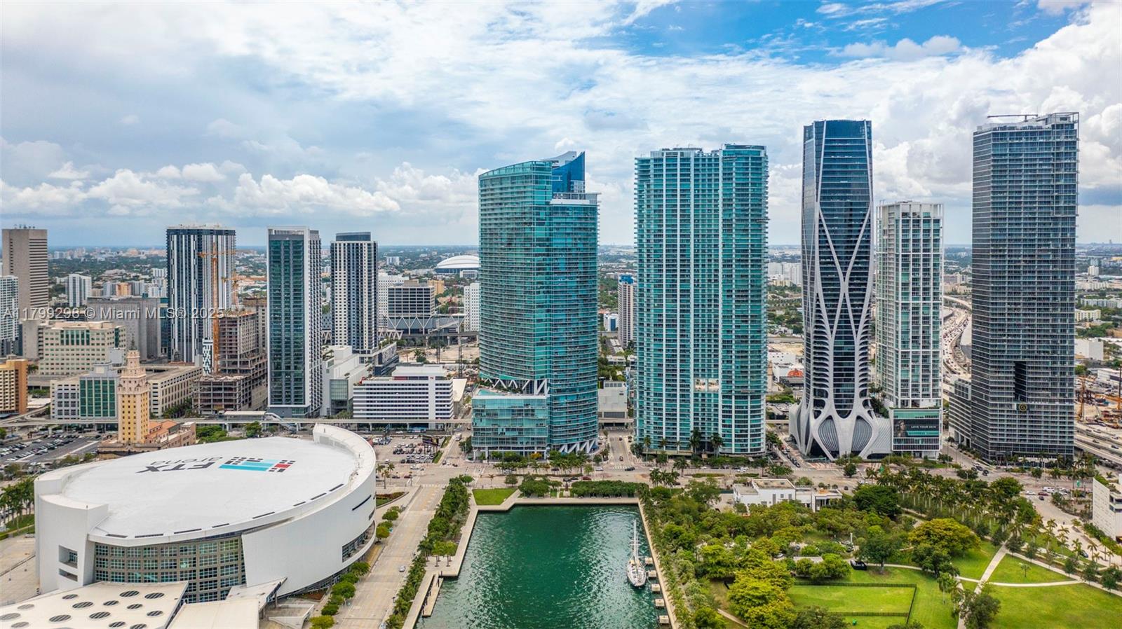 888 Biscayne Blvd #4312, Miami FL 33132