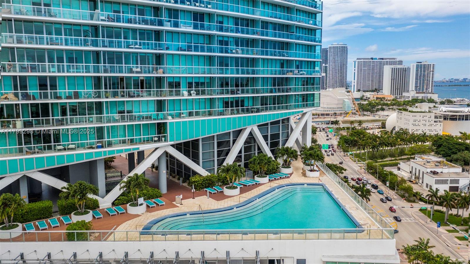 888 Biscayne Blvd #4312, Miami FL 33132