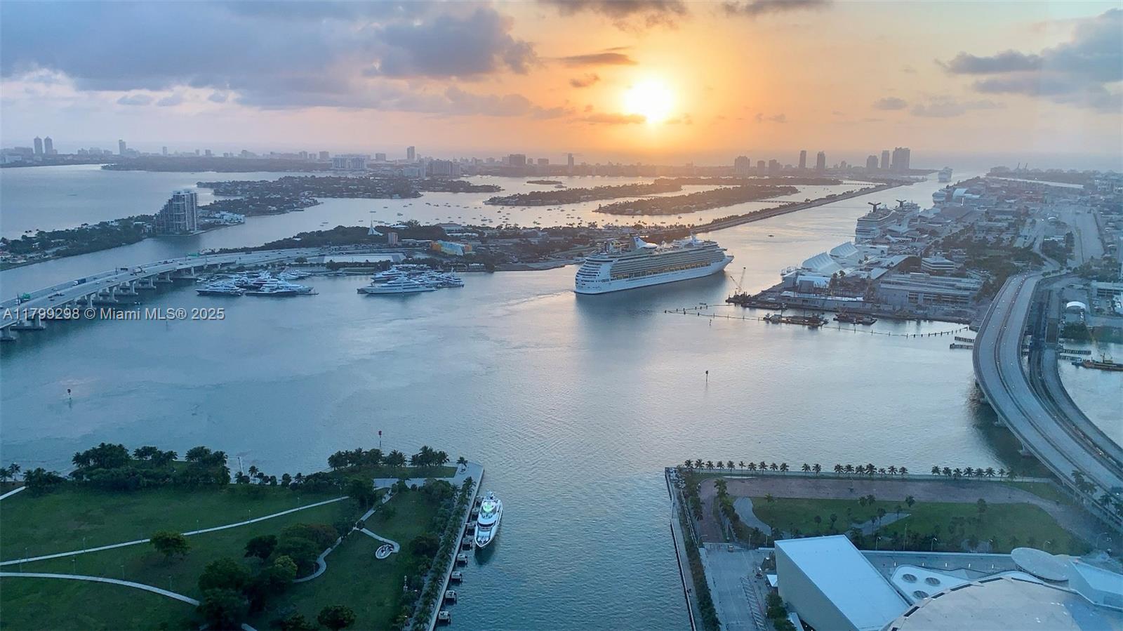 888 Biscayne Blvd #4312, Miami FL 33132
