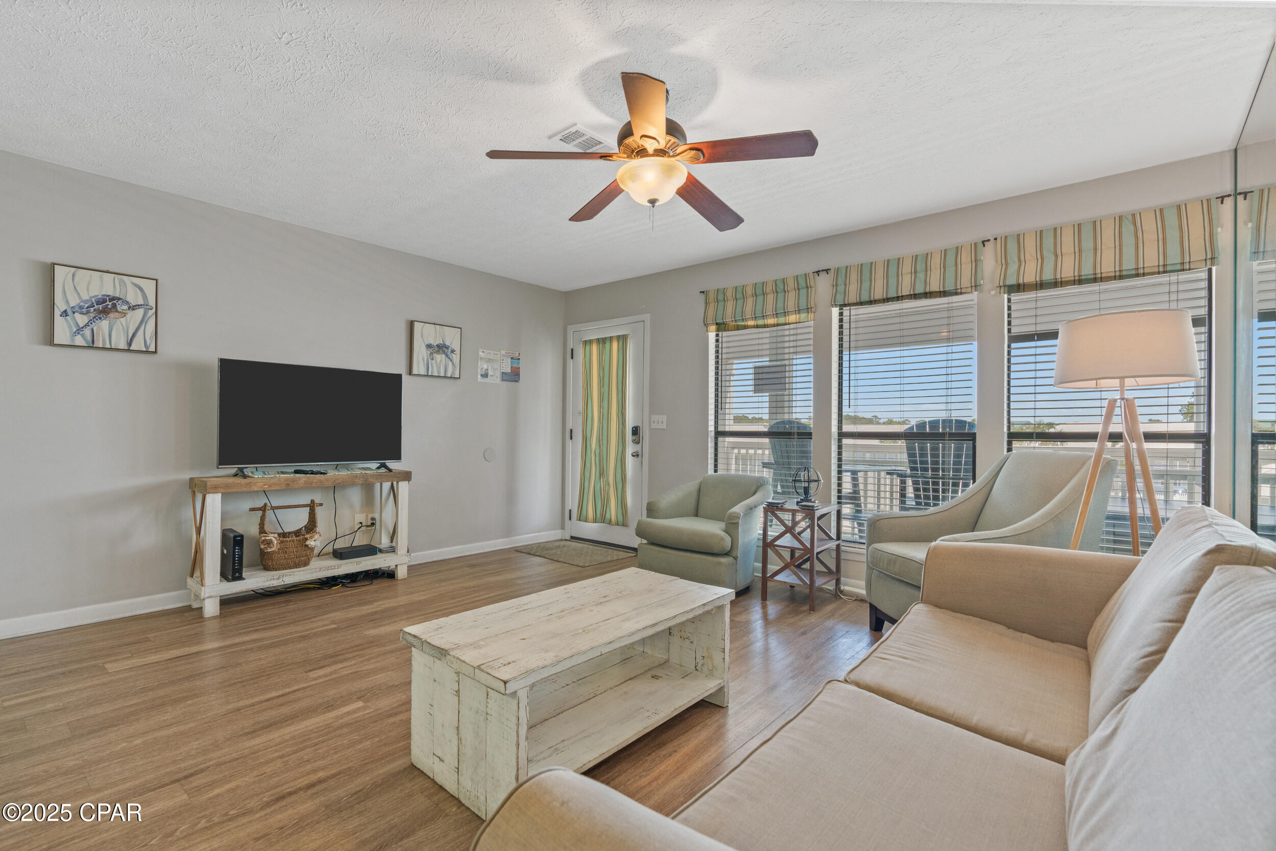 Image 10 For 17670 Front Beach Road I14