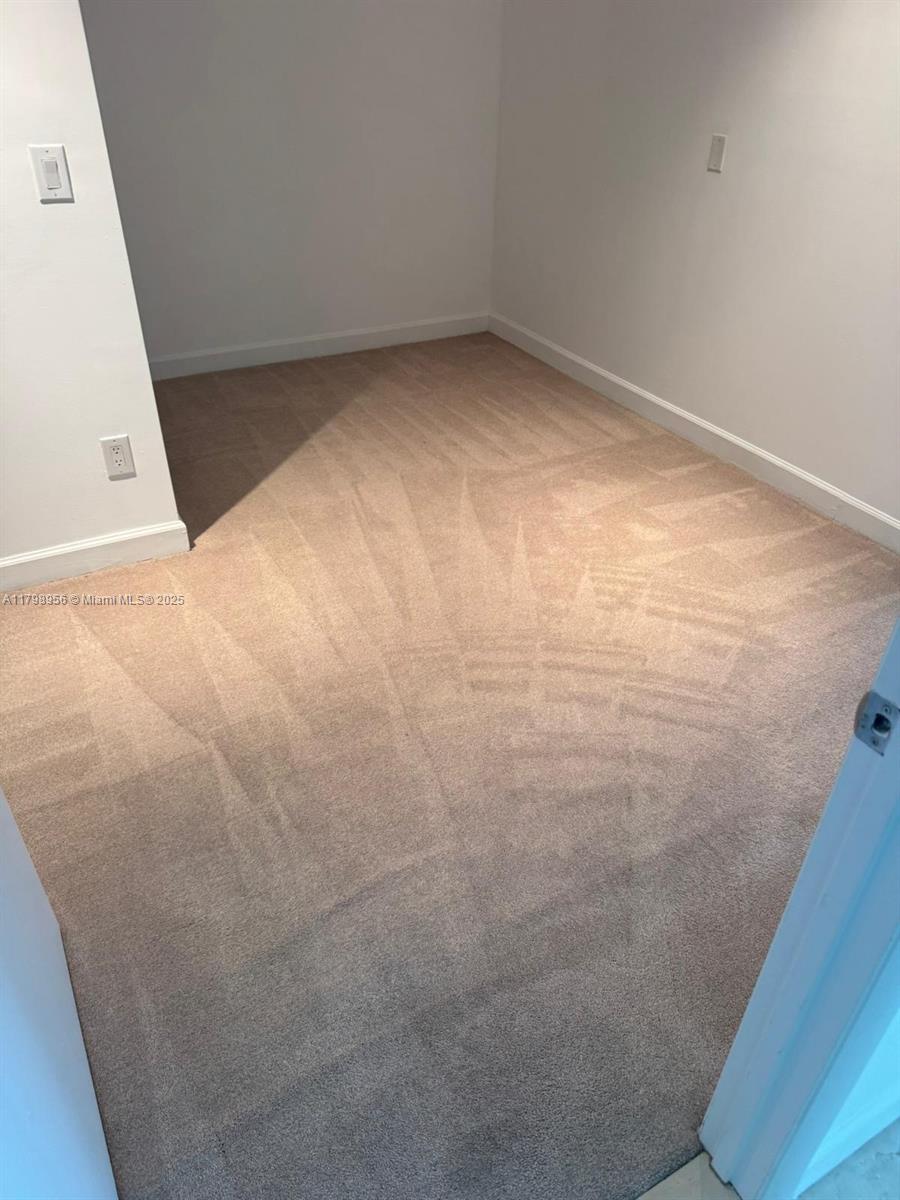 2475 Brickell Ave #1709, Miami FL 33129