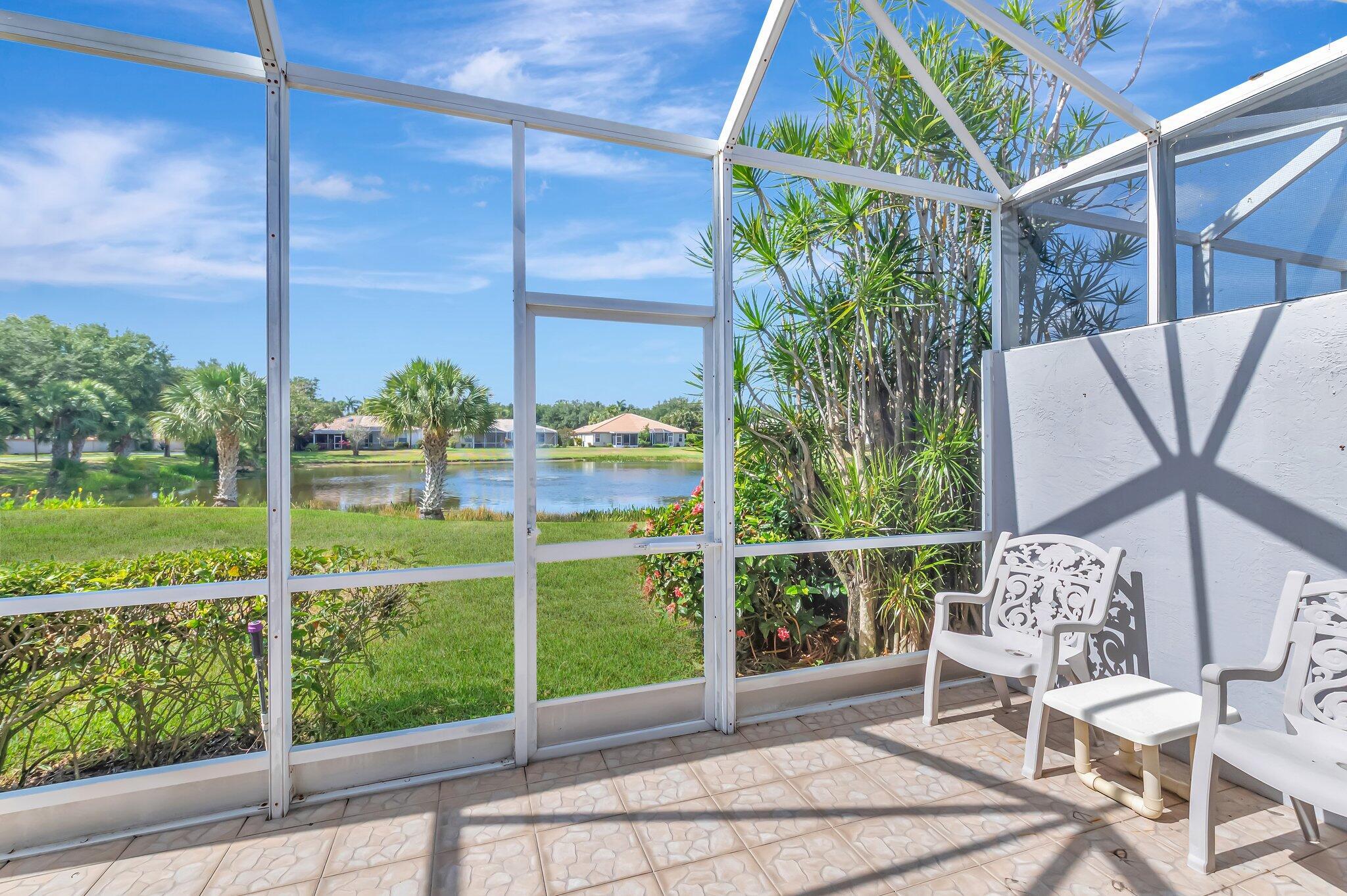 9564 Crescent View Drive N Boynton Beach FL 33437 | R11088907