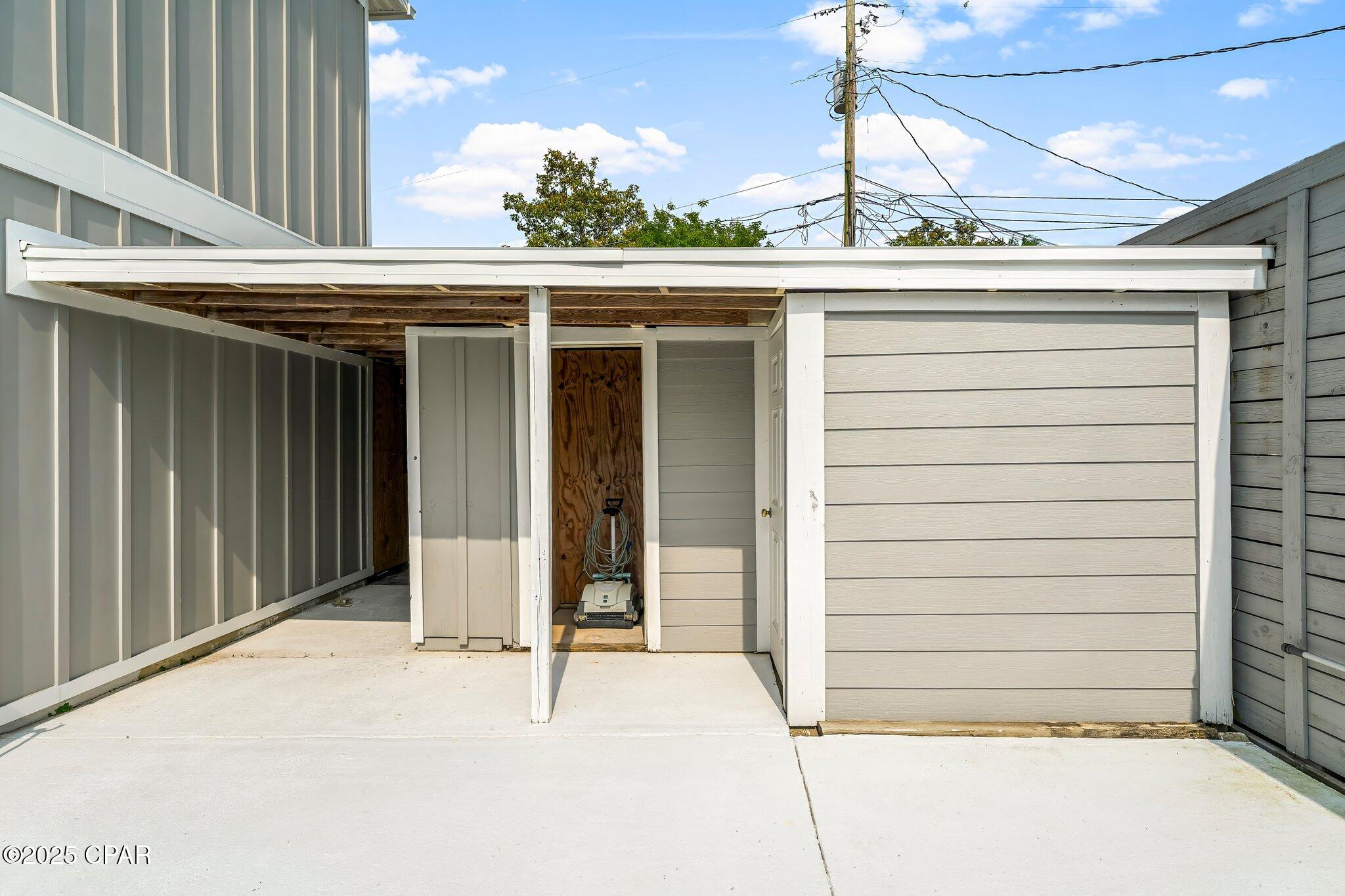 Image 49 For 16207 Sky Avenue