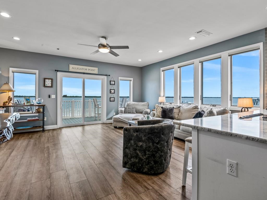 1646 Alligator Drive #315, Alligator Point, Florida image 7