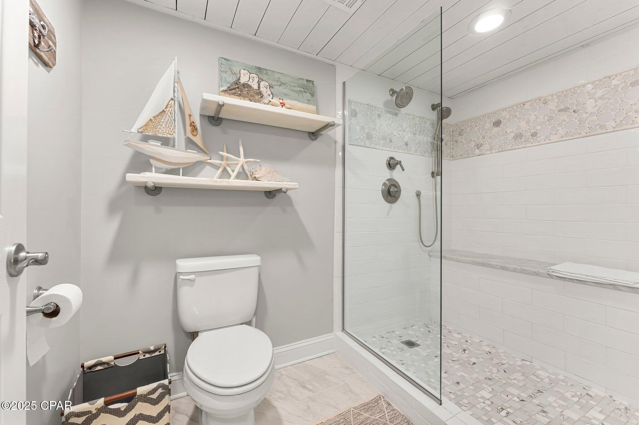 Image 12 For 6905 Thomas Drive 807