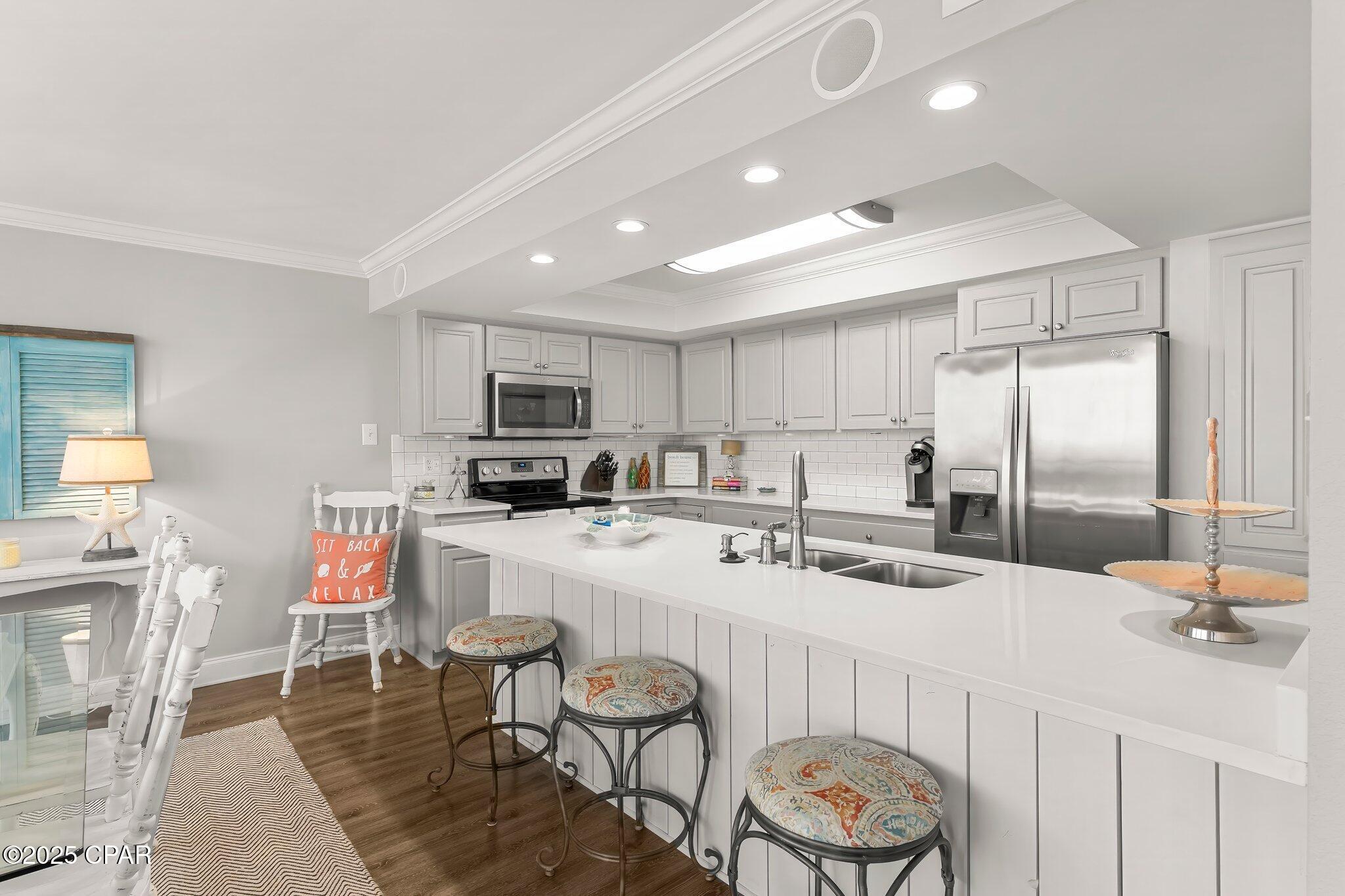 Image 7 For 6905 Thomas Drive 807