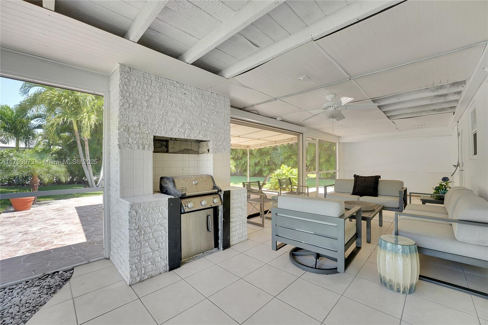 121 Tacoma Ln, Palm Beach Shores, Florida image 30