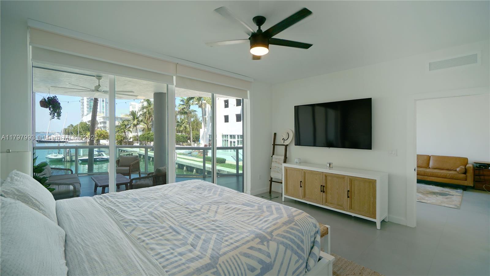 7918 Harbor Island Dr #112, North Bay Village FL 33141