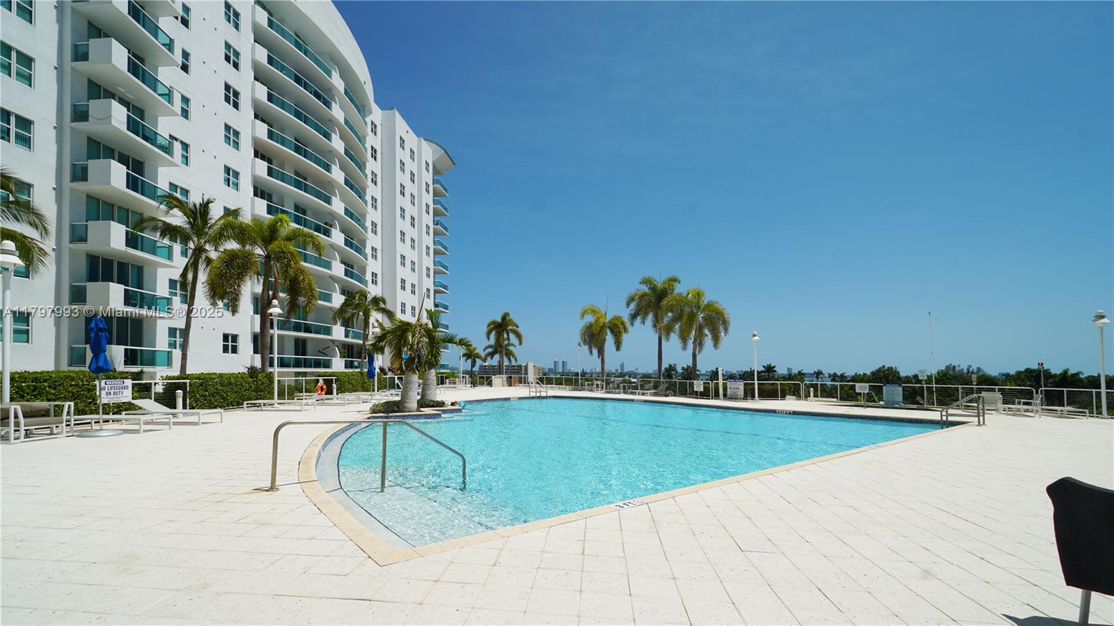 7918 Harbor Island Dr #112, North Bay Village FL 33141
