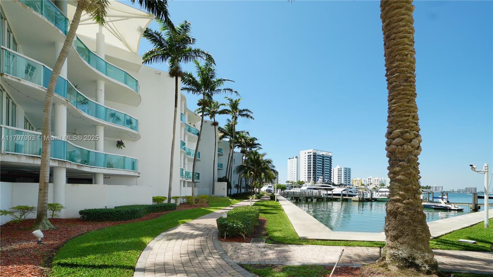 7918 Harbor Island Dr #112, North Bay Village FL 33141