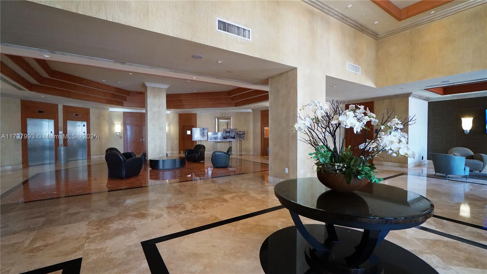 7918 Harbor Island Dr #112, North Bay Village FL 33141