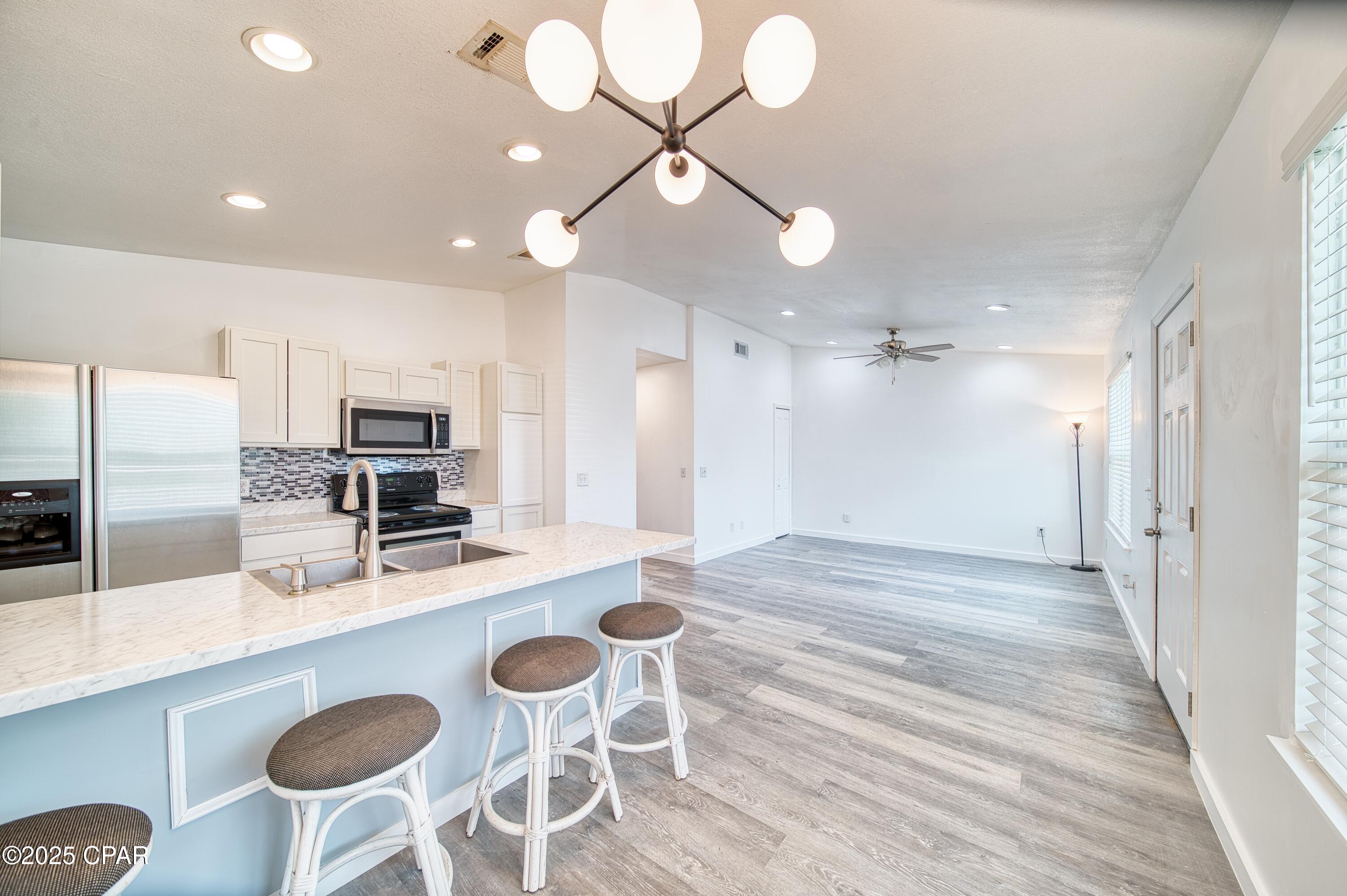 Image 6 For 2722 Oak Hammock Avenue