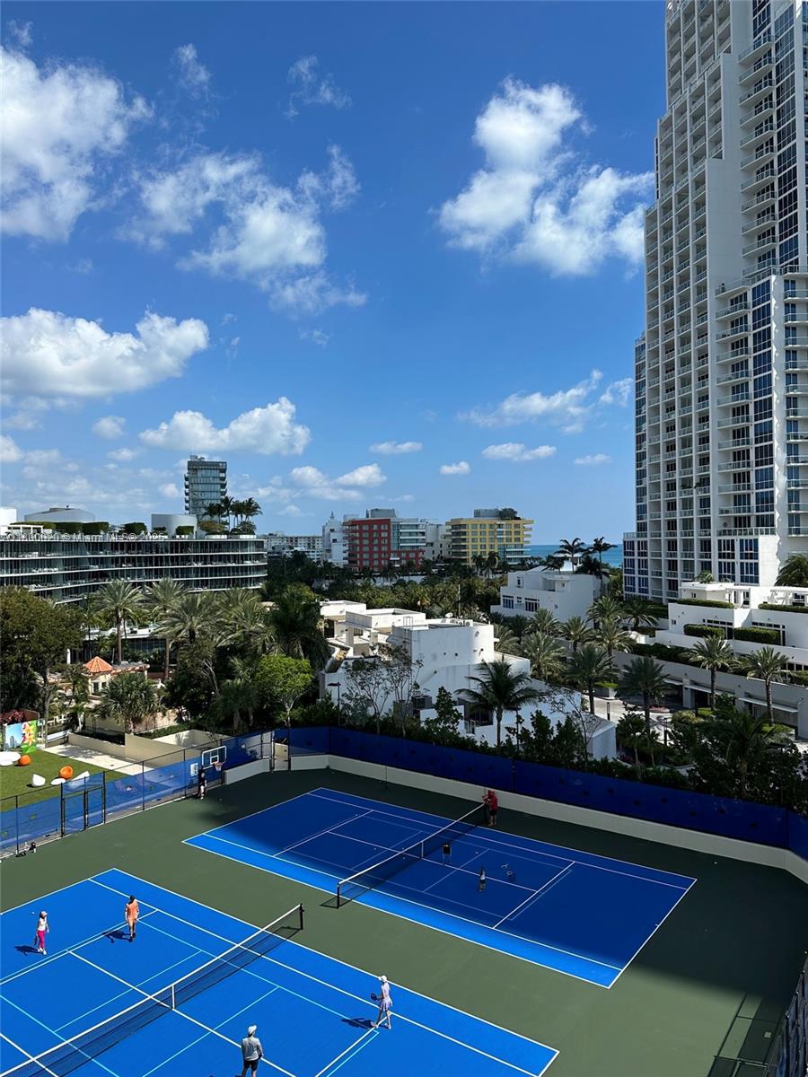400 S Pointe Dr #605, Miami Beach FL 33139