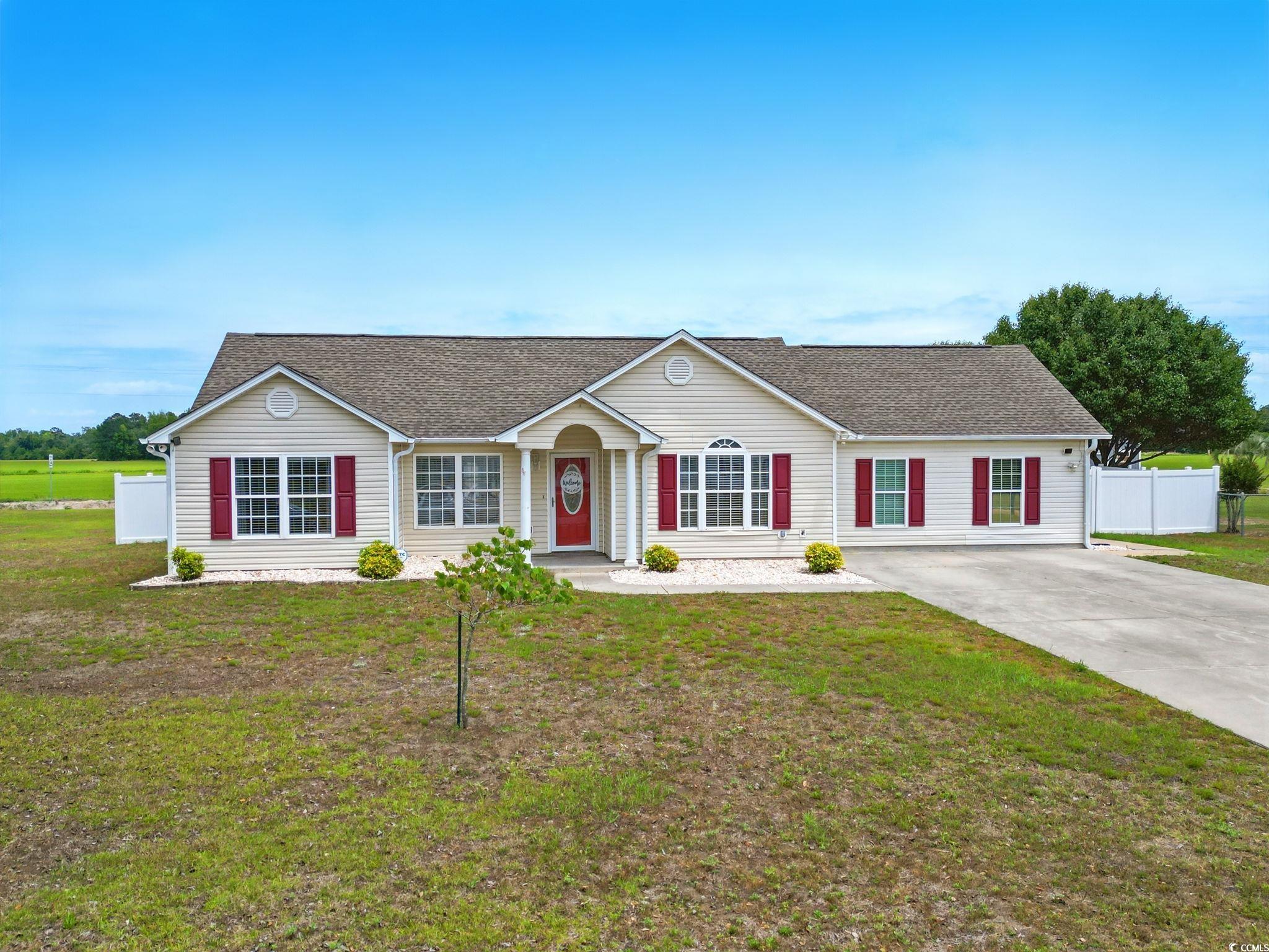212 Sweetbay Magnolia St. Loris, SC 29569