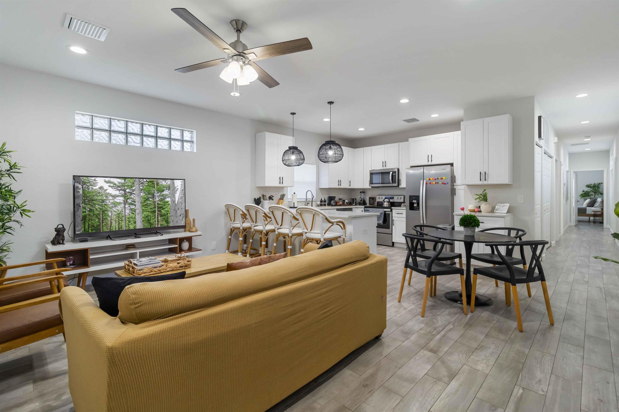 18 S D Street Lake Worth Beach FL 33460 | R11089205