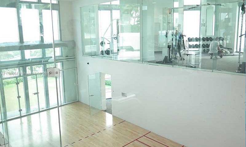 350 S Miami Ave #3011, Miami FL 33130