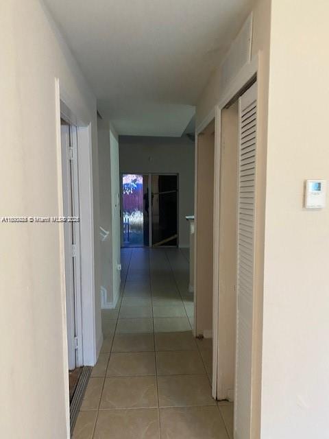 646 SW 7th Ter, Florida City, Florida image 3