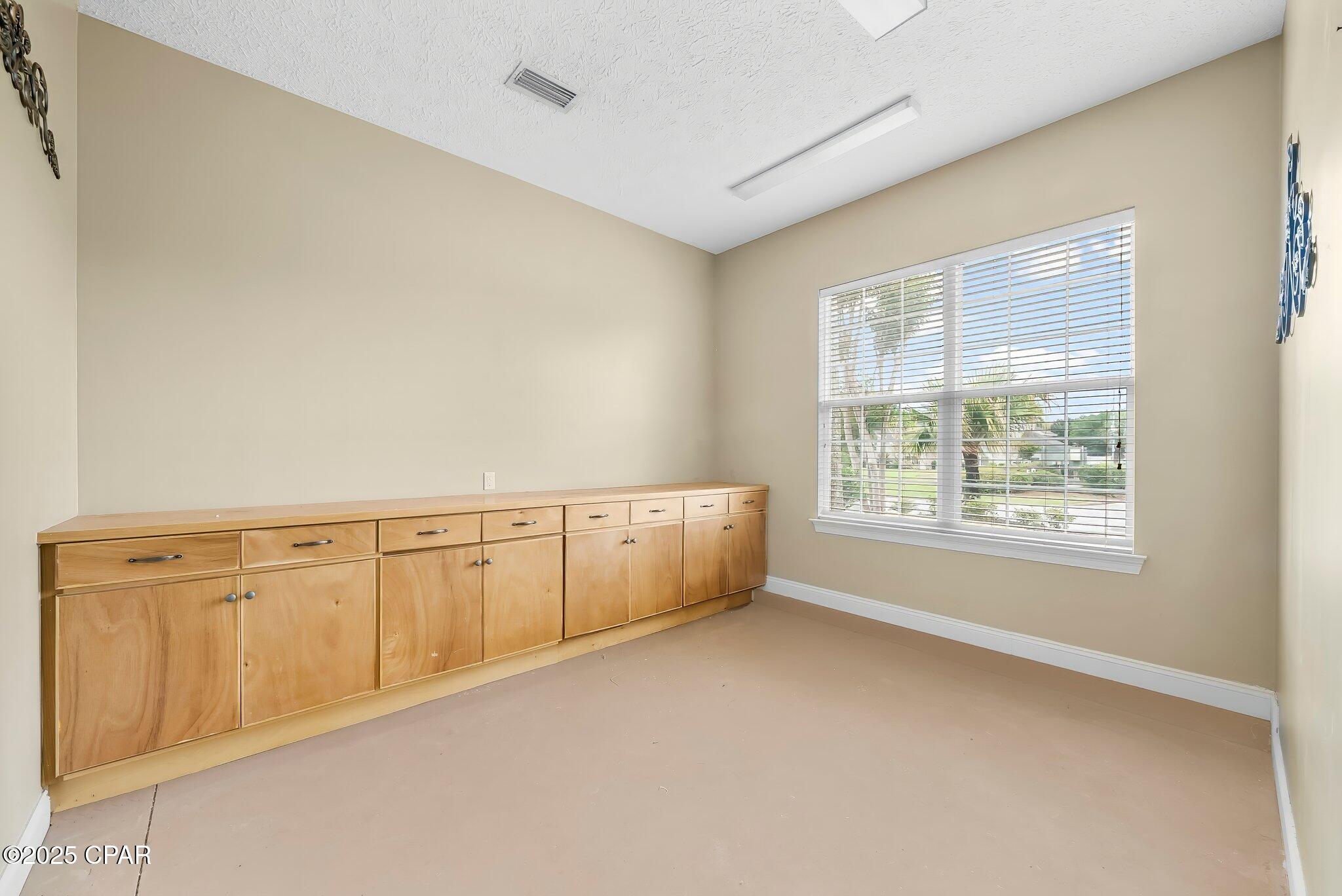 Image 49 For 114 Golf Drive