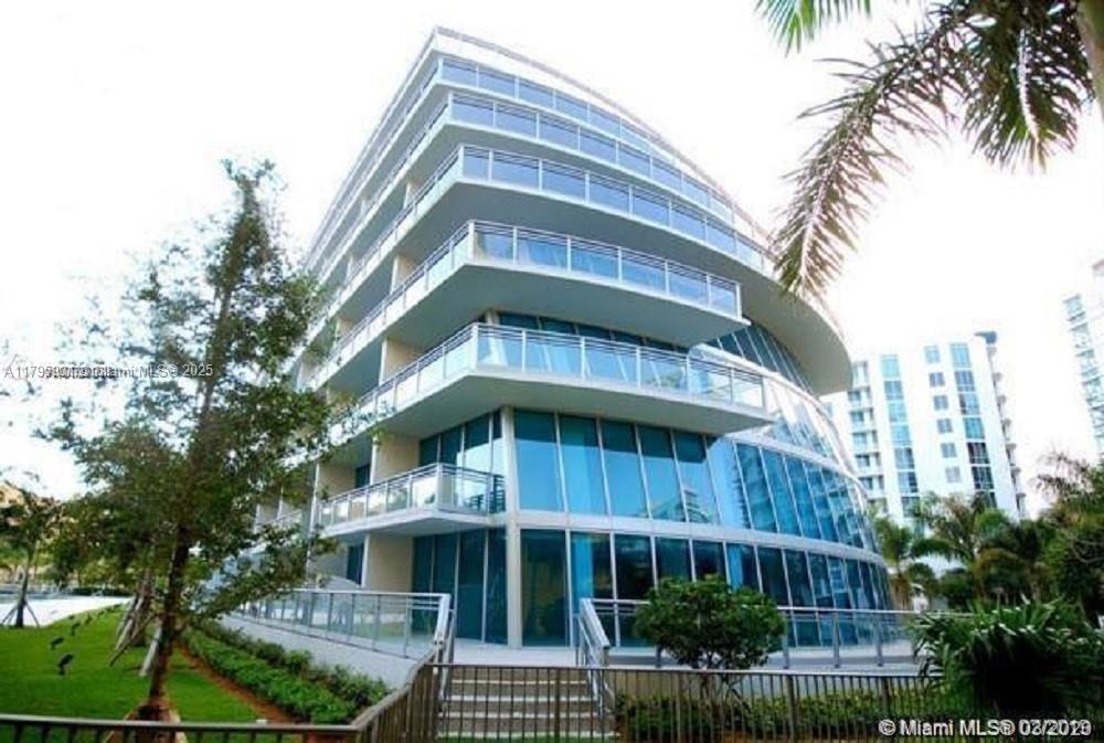 2950 NE 188th St #246, Aventura FL 33180