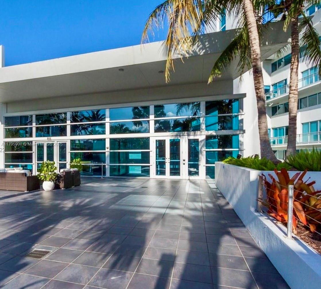 2950 NE 188th St #246, Aventura FL 33180