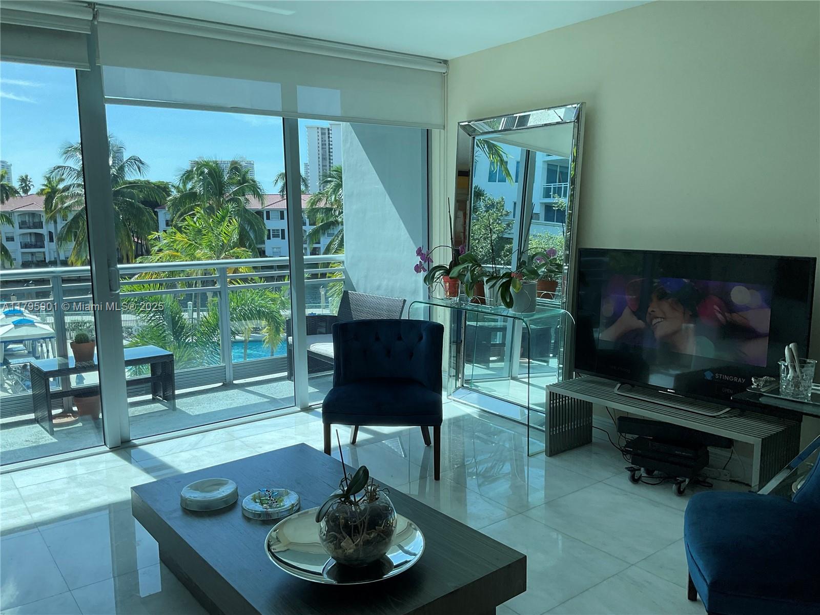2950 NE 188th St #246, Aventura FL 33180