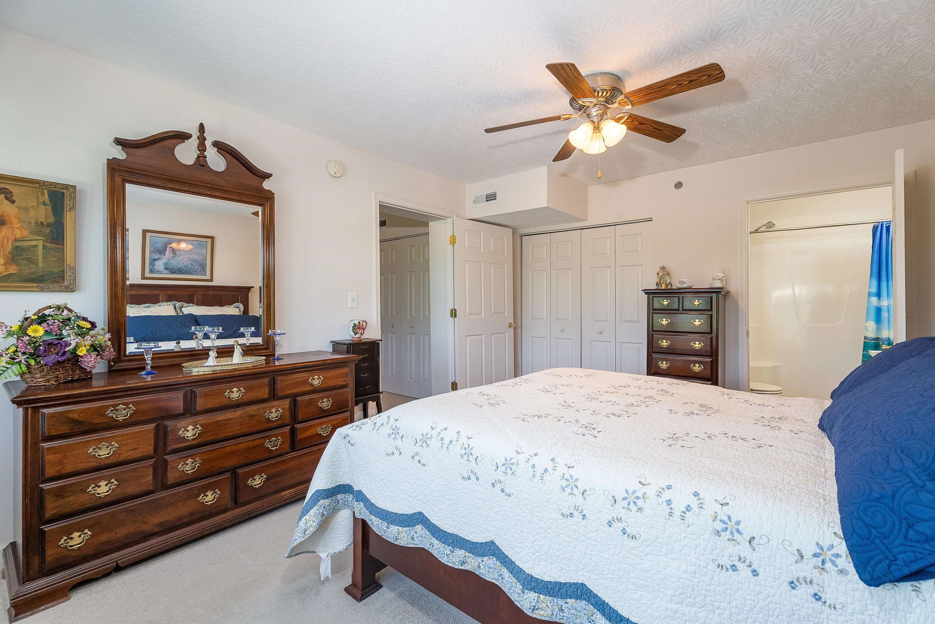 18 Rose Garden Ln 104