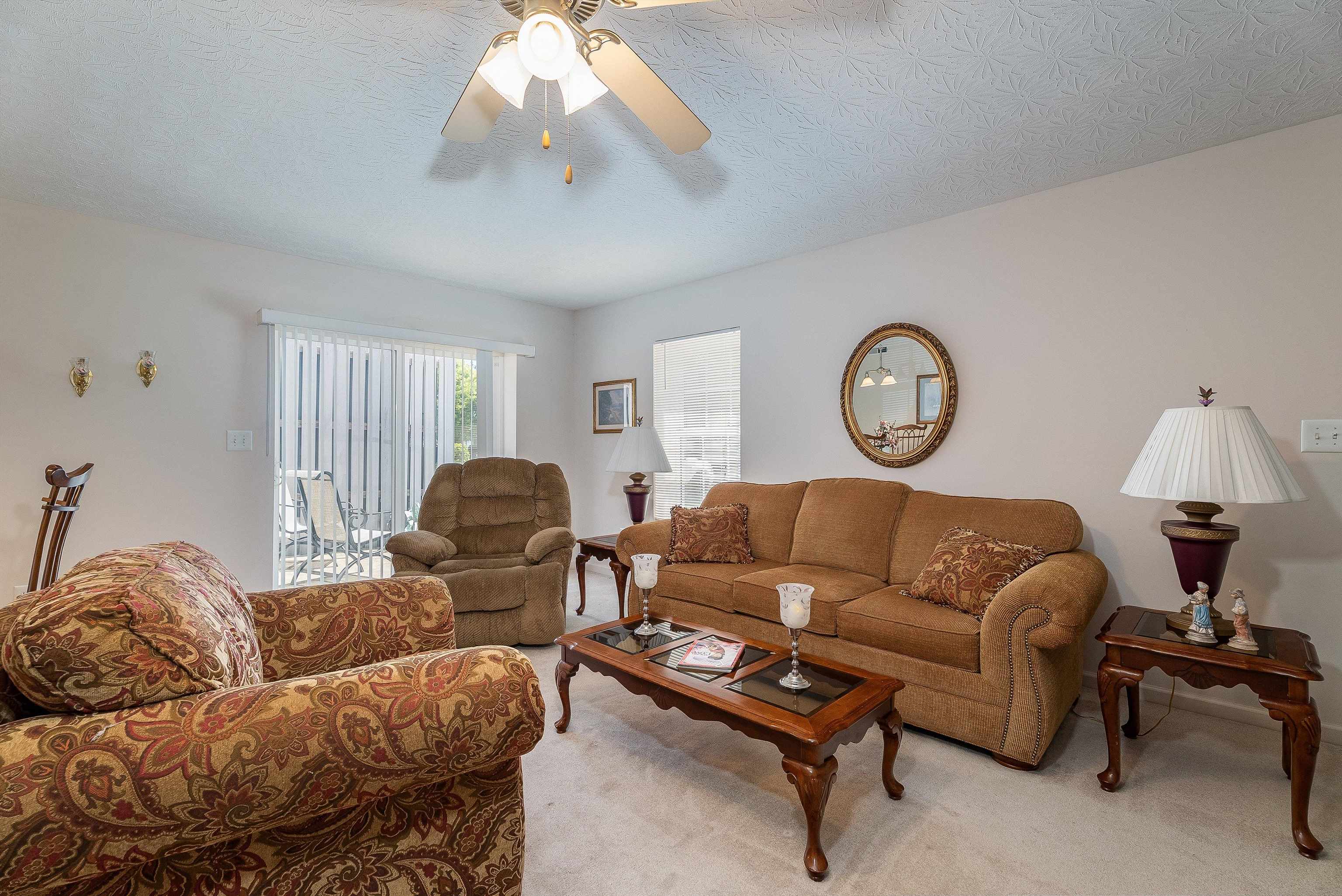 18 Rose Garden Ln 104