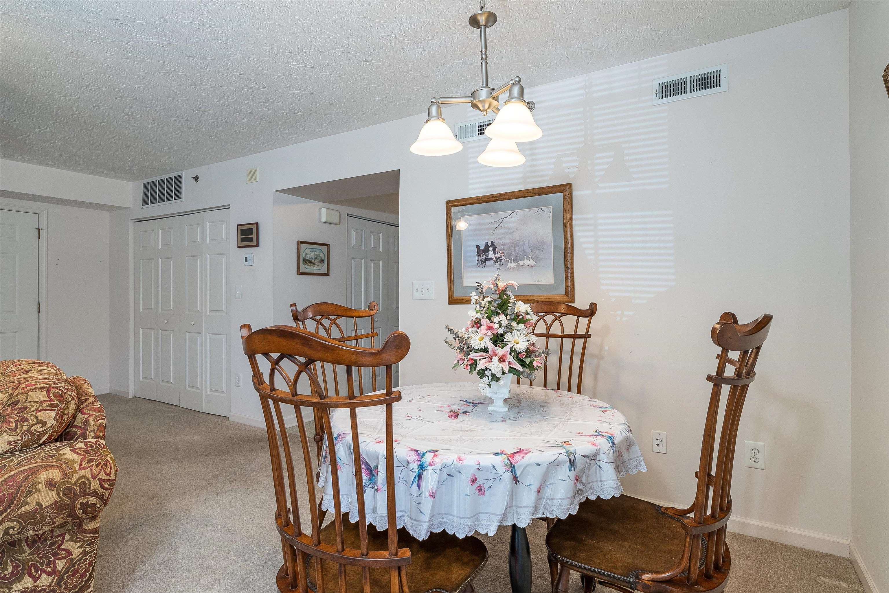 18 Rose Garden Ln 104