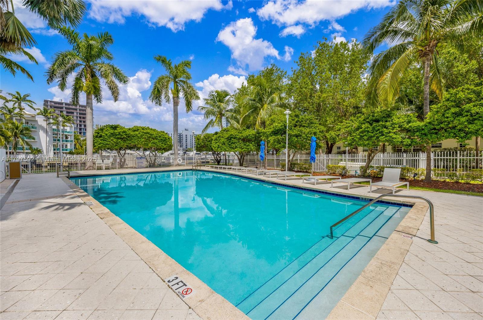7910 Harbor Island Dr #1208, North Bay Village FL 33141