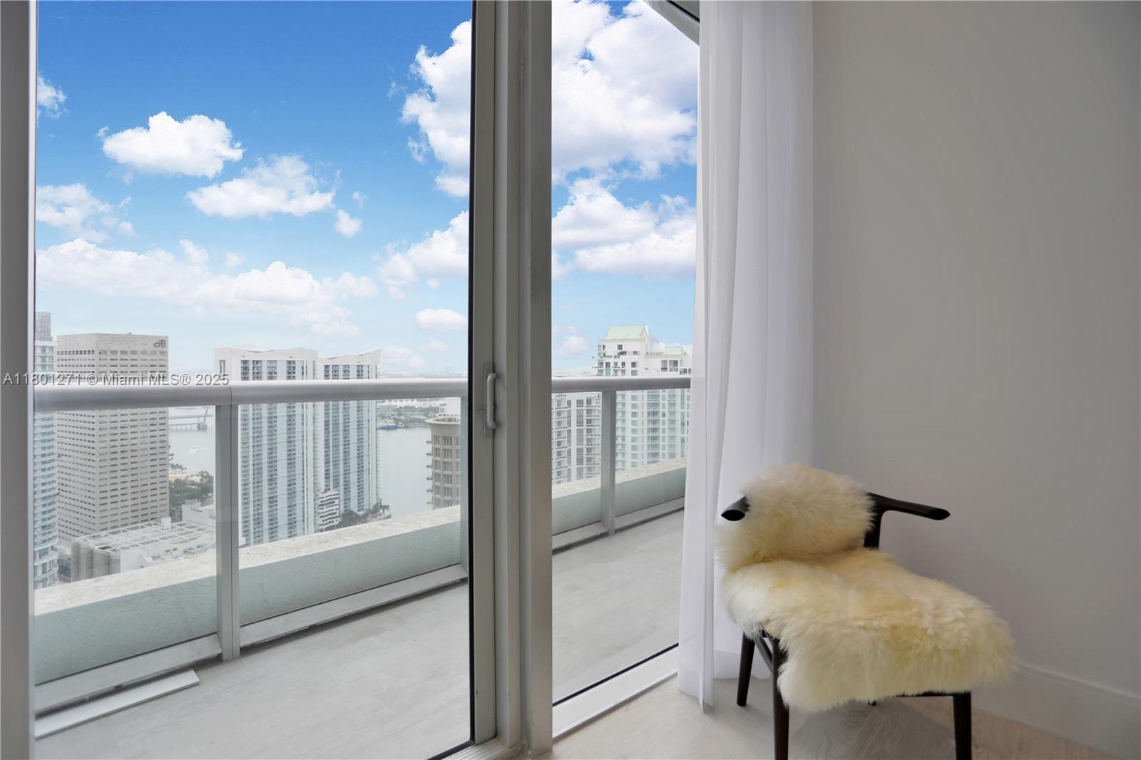 495 Brickell Ave #4102, Miami FL 33131
