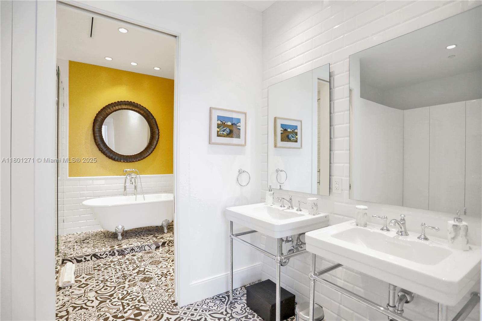 495 Brickell Ave #4102, Miami FL 33131