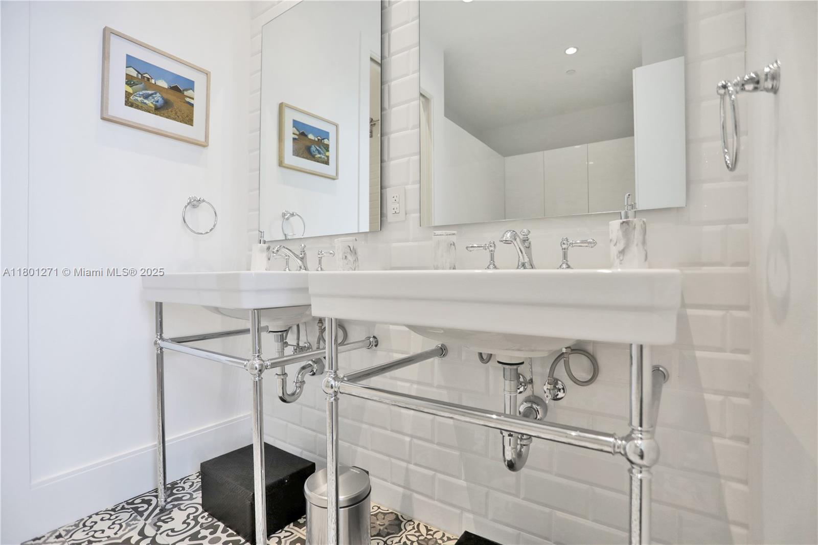 495 Brickell Ave #4102, Miami FL 33131