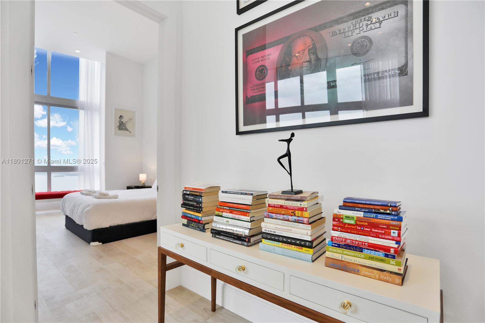 495 Brickell Ave #4102, Miami FL 33131