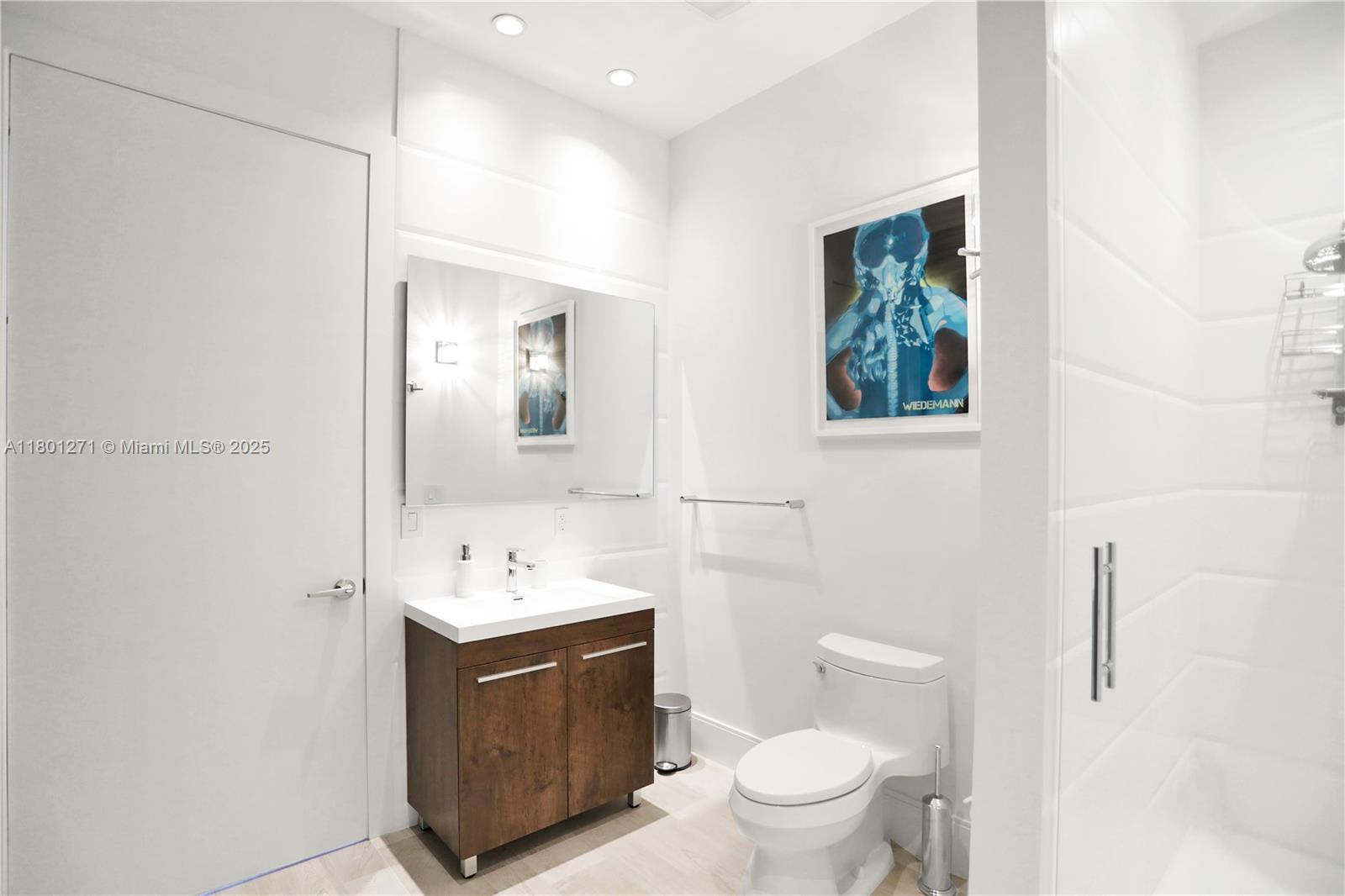 495 Brickell Ave #4102, Miami FL 33131