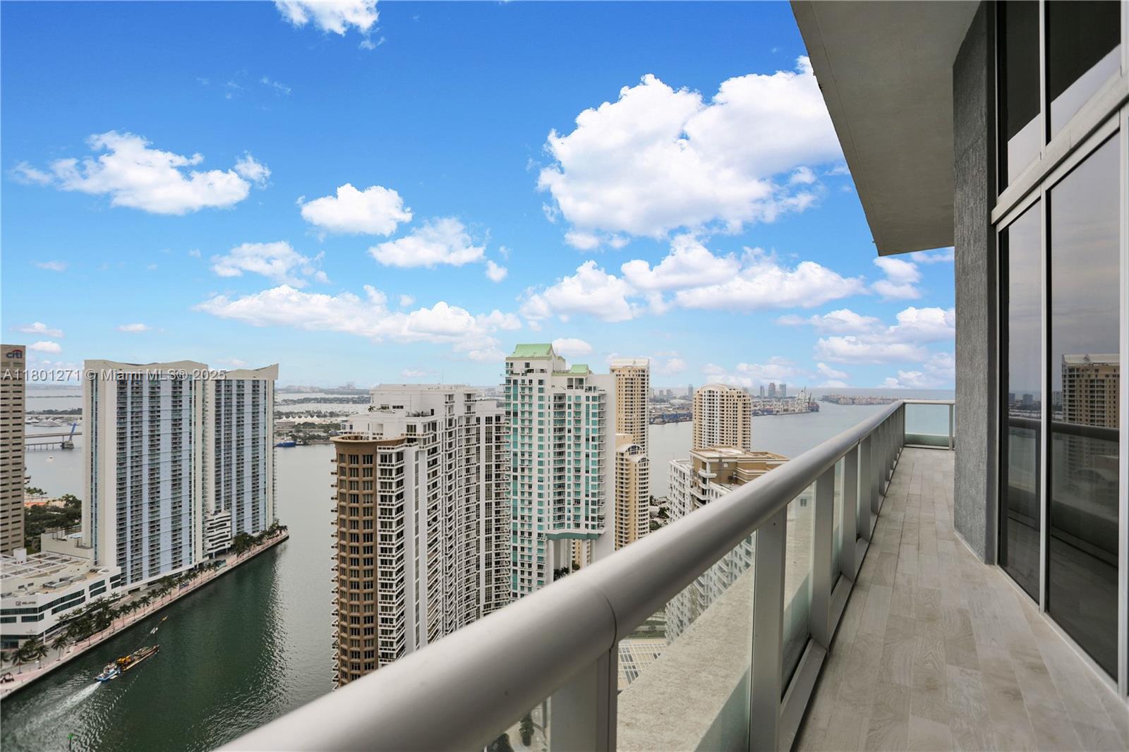 495 Brickell Ave #4102, Miami FL 33131