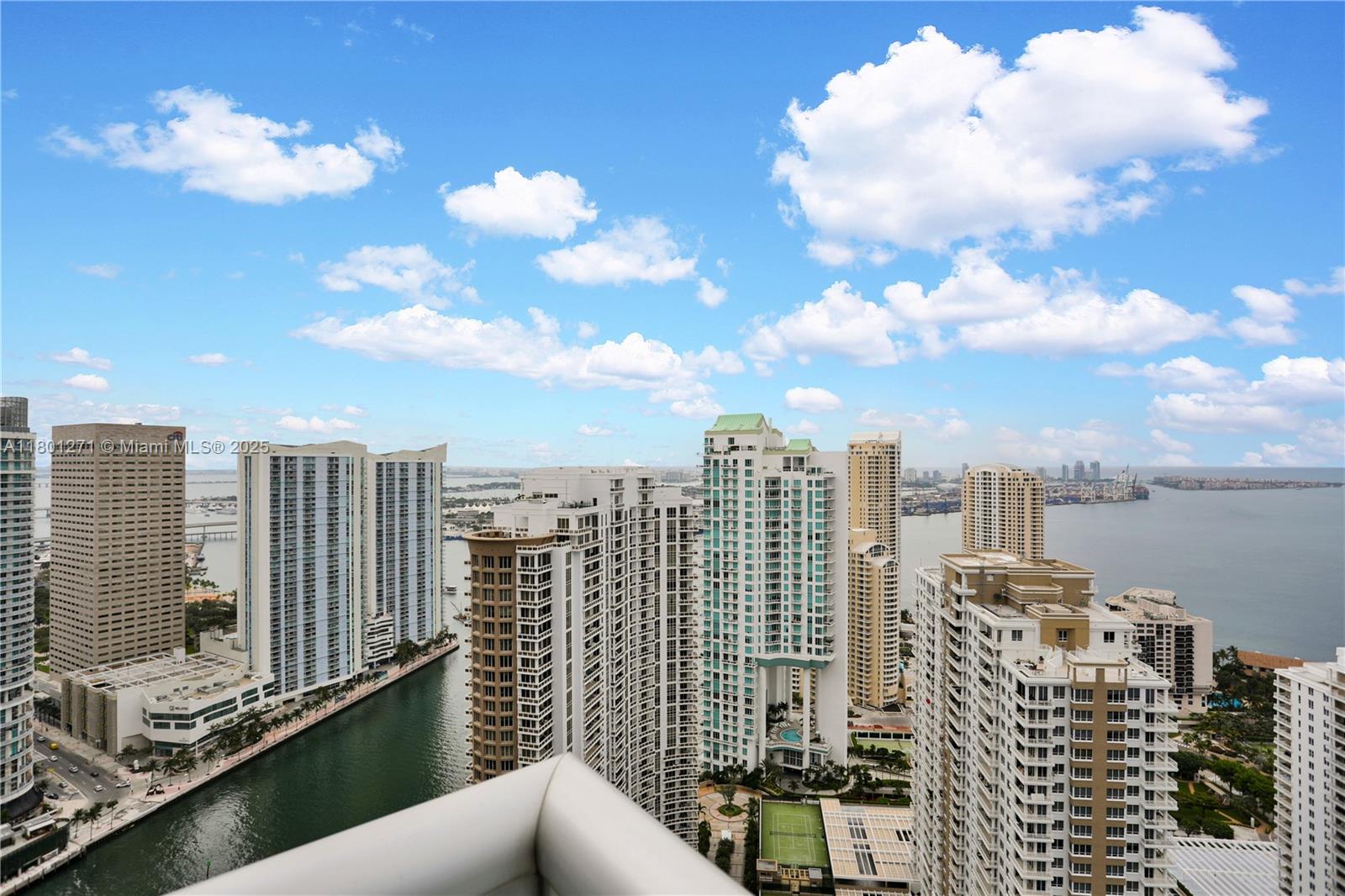 495 Brickell Ave #4102, Miami FL 33131