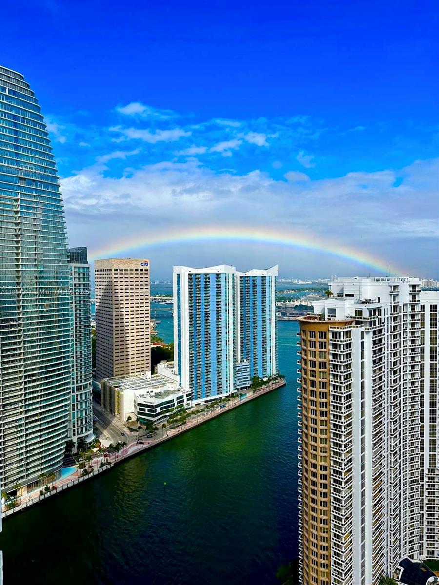 495 Brickell Ave #4102, Miami FL 33131