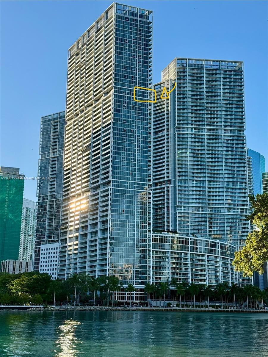 495 Brickell Ave #4102, Miami FL 33131