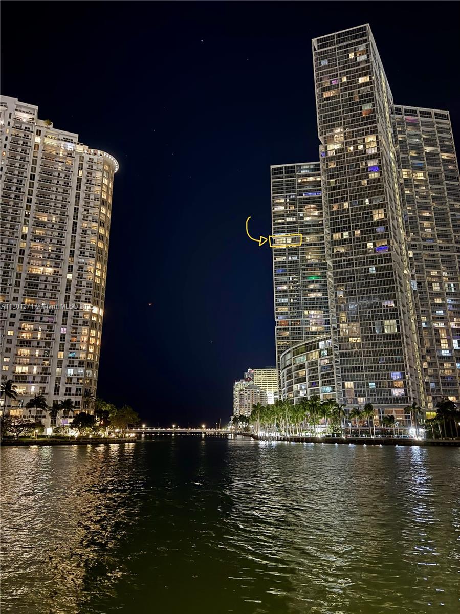 495 Brickell Ave #4102, Miami FL 33131