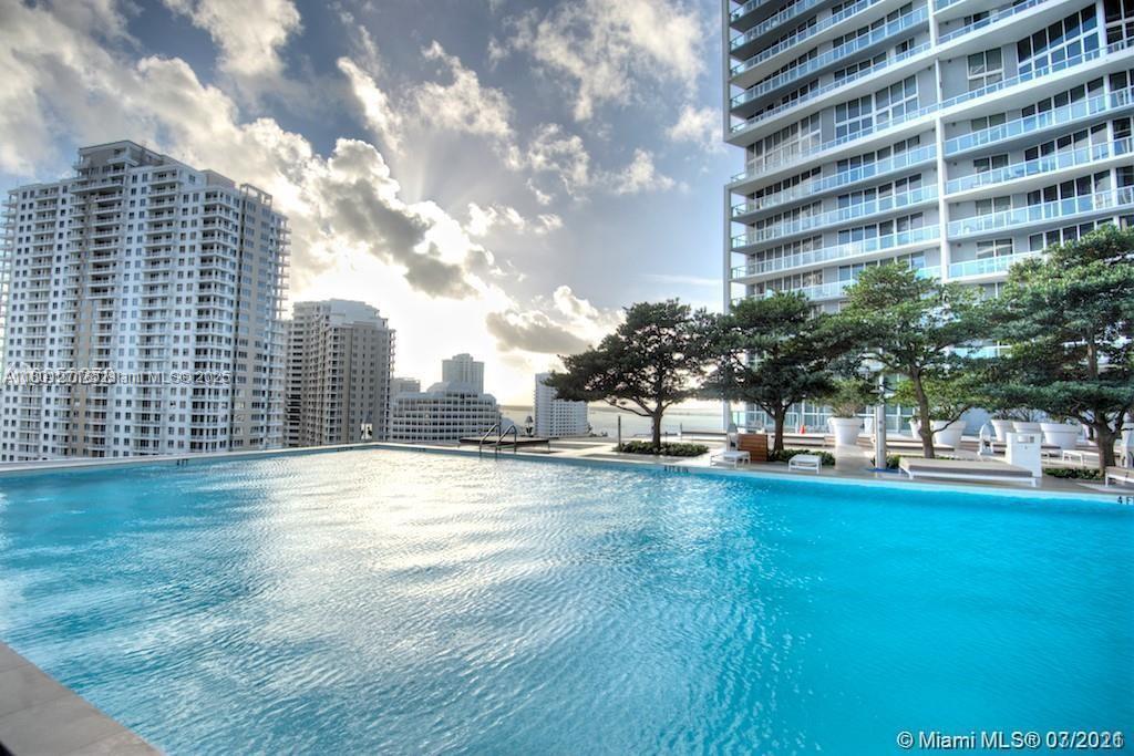 495 Brickell Ave #4102, Miami FL 33131
