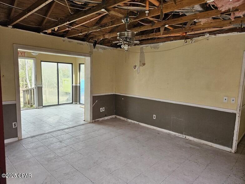 Image 4 For 11921 Caruso Drive