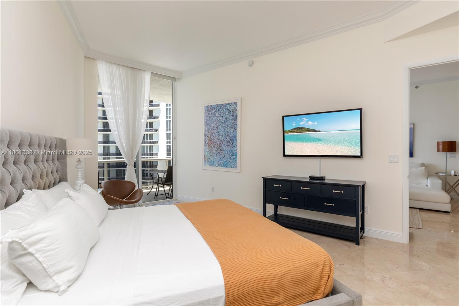 16001 Collins Ave #3307, Sunny Isles Beach FL 33160