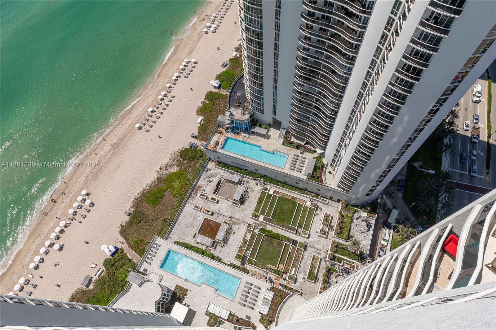 16001 Collins Ave #3307, Sunny Isles Beach FL 33160
