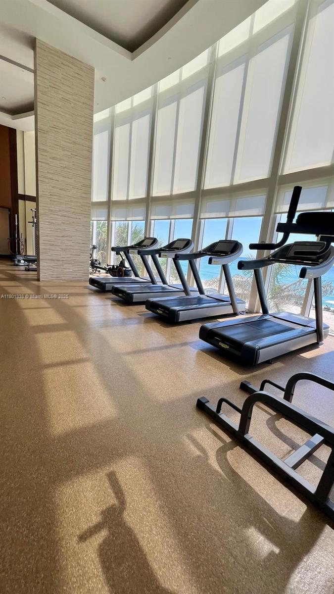 16001 Collins Ave #3307, Sunny Isles Beach FL 33160
