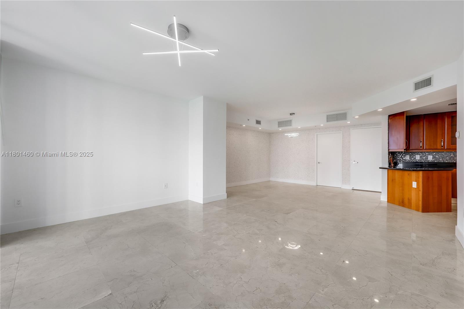 19400 Turnberry Way #321, Aventura FL 33180