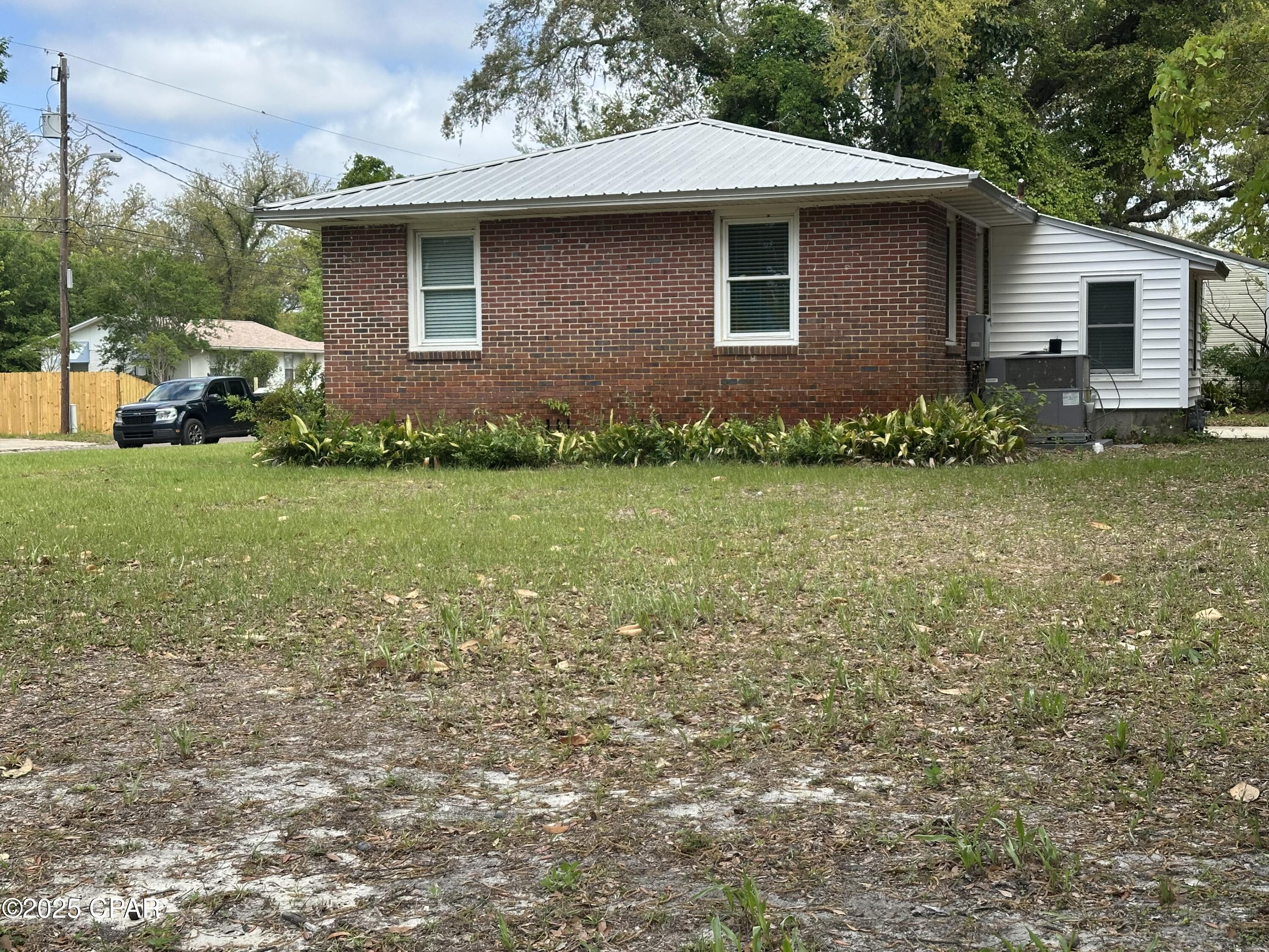 Image 8 For 102 Cove Avenue