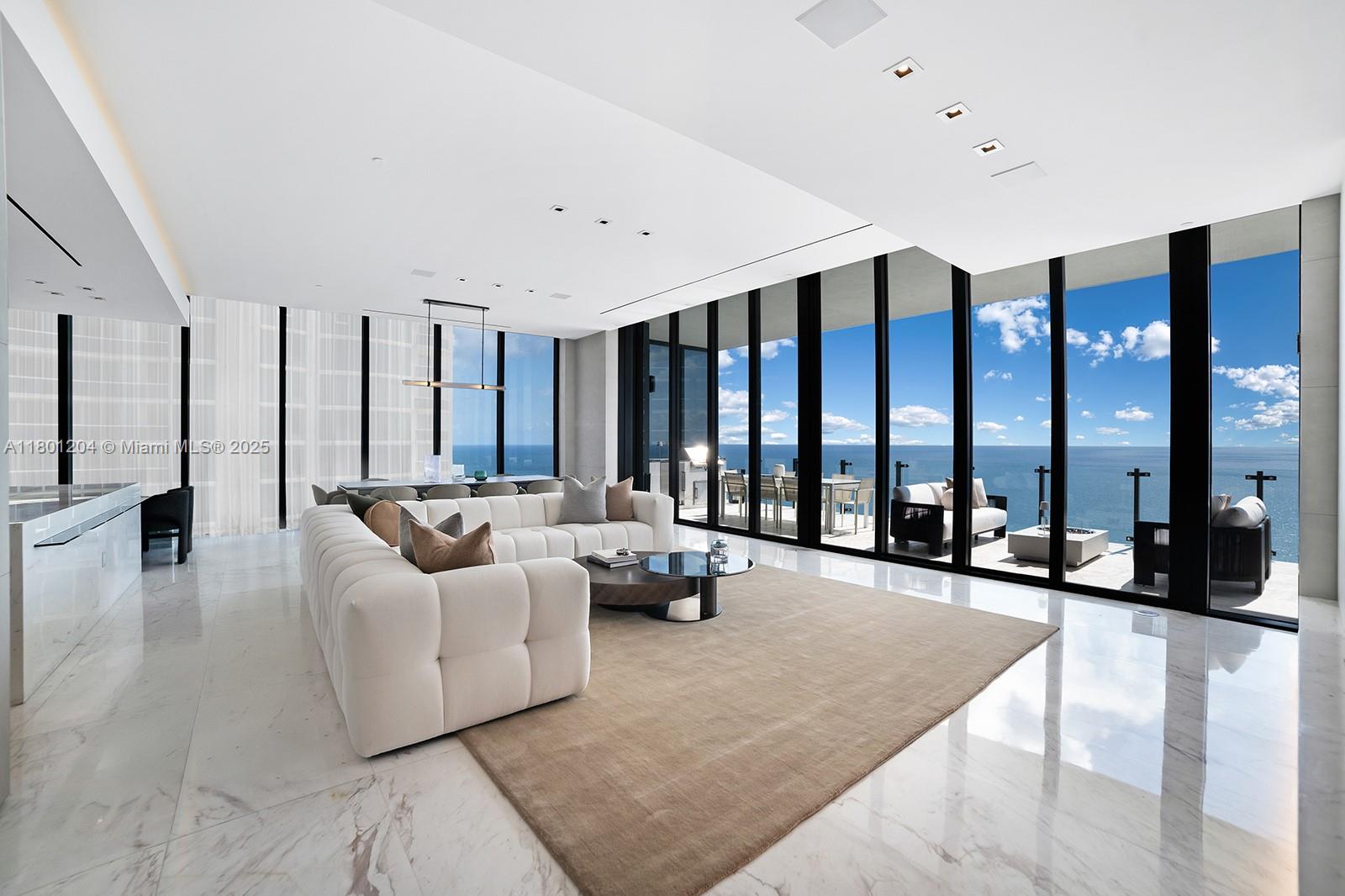 Apartamento para Alugar em Sunny Isles Beach, FL