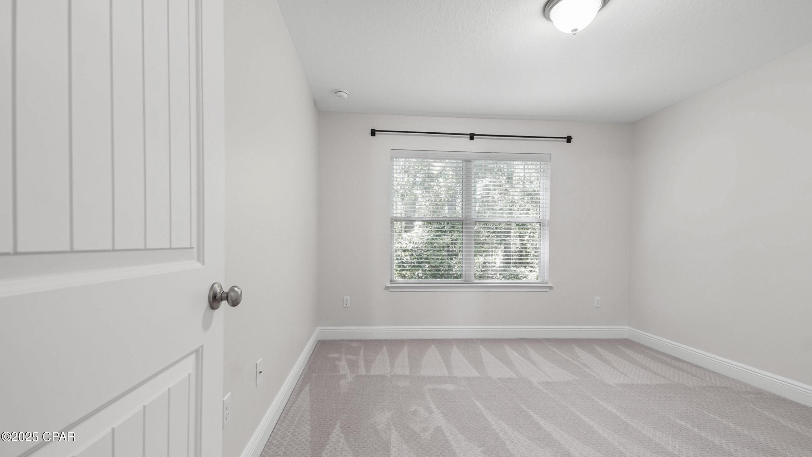 Image 32 For 76 Mosaic Oaks Circle