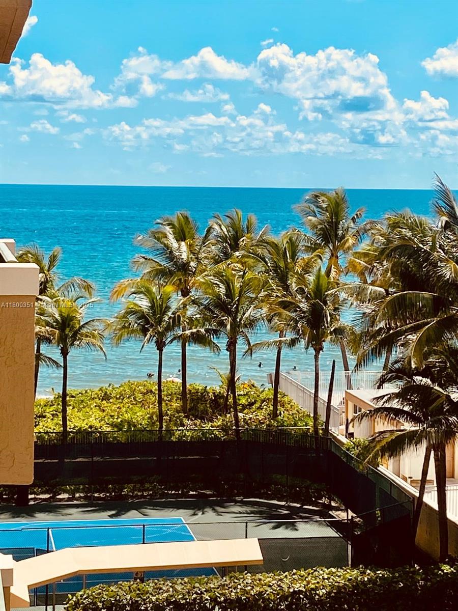 2080 Ocean Drive Condo